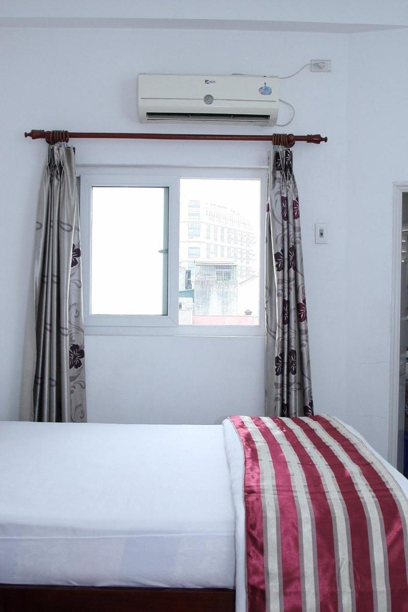 Hoang Cuong Hotel 15 Nguyen Thai Hoc Hanoi Luaran gambar