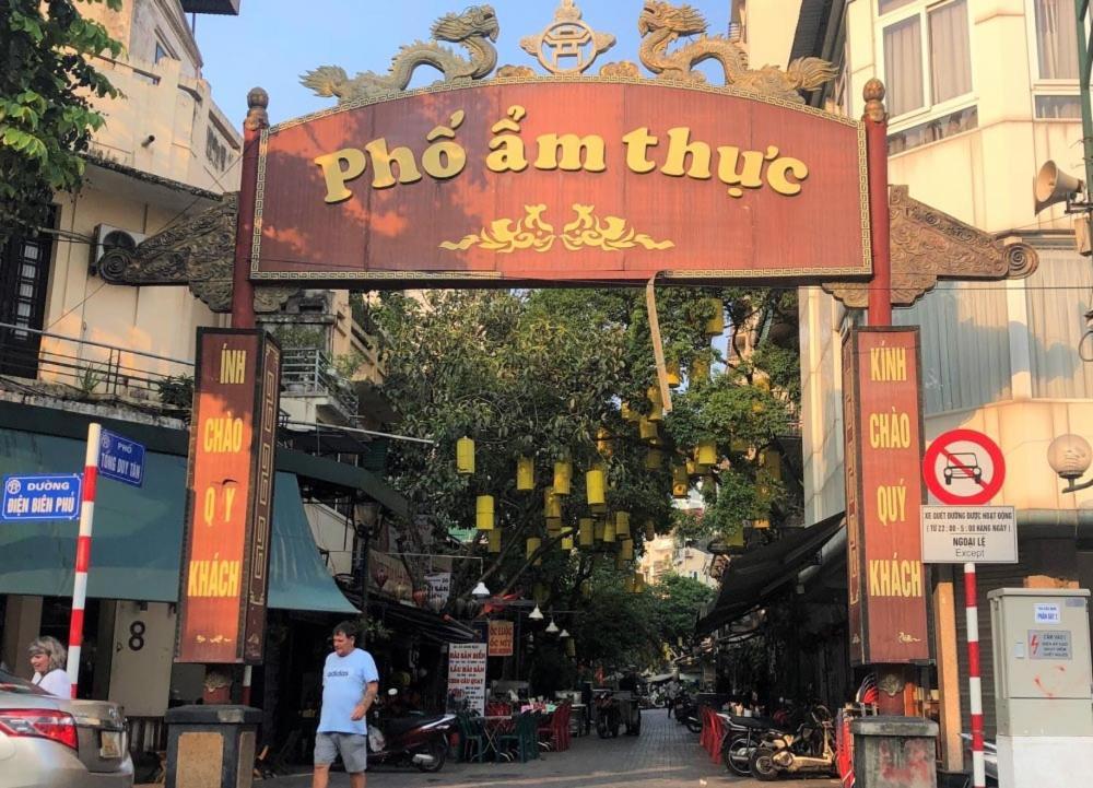 Hoang Cuong Hotel 15 Nguyen Thai Hoc Hanoi Luaran gambar